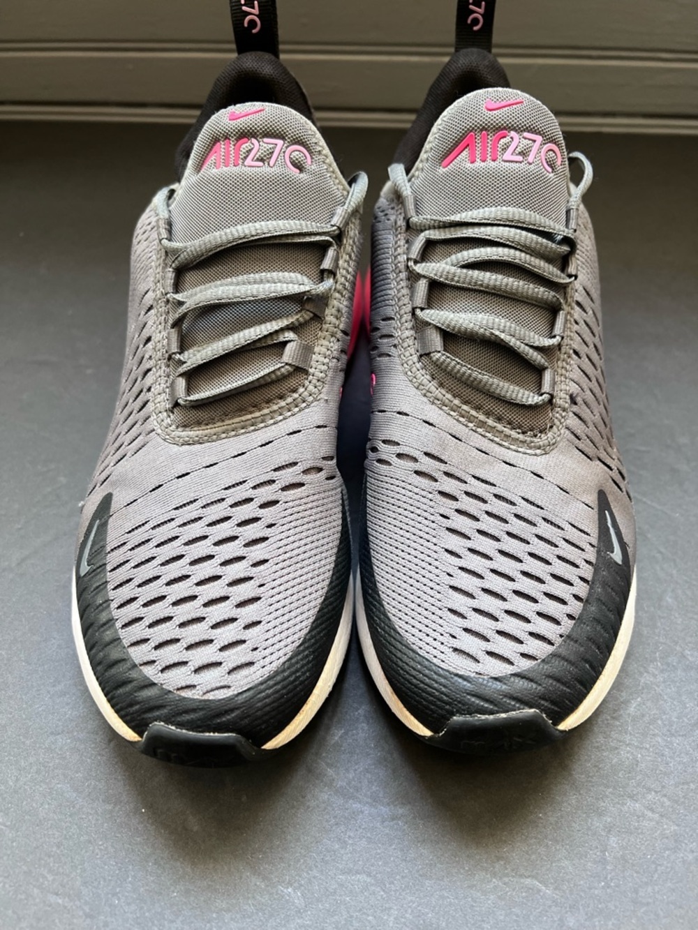 Nike air max 270 GS size 7Y grey and pink - Picture 2 of 9